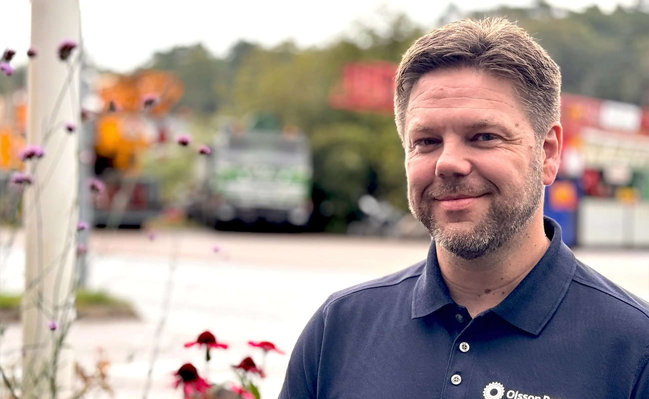 Thomas, sortimentsutvecklare p&aring; Olsson Parts.