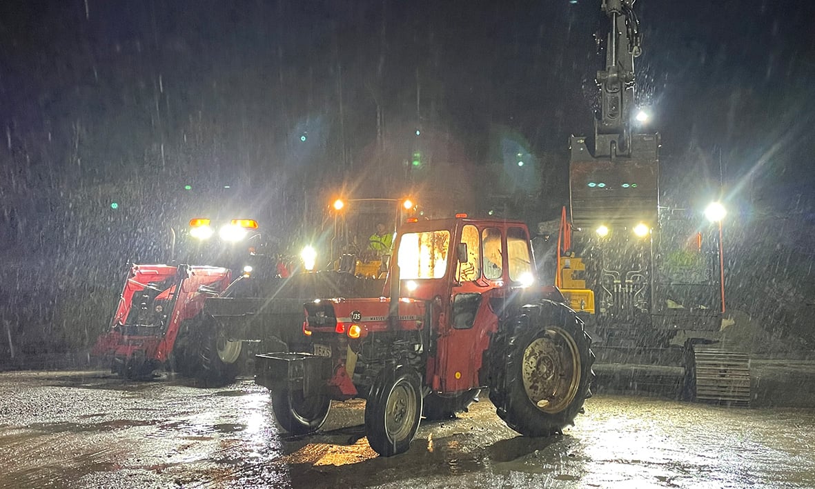 Dålig belysning – dold orsak bakom olyckor i lantbruk och entreprenad